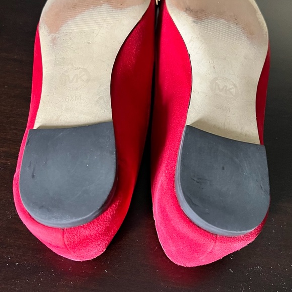 Michael Kors red suede ballerina flats size 6.5 - Picture 4 of 4